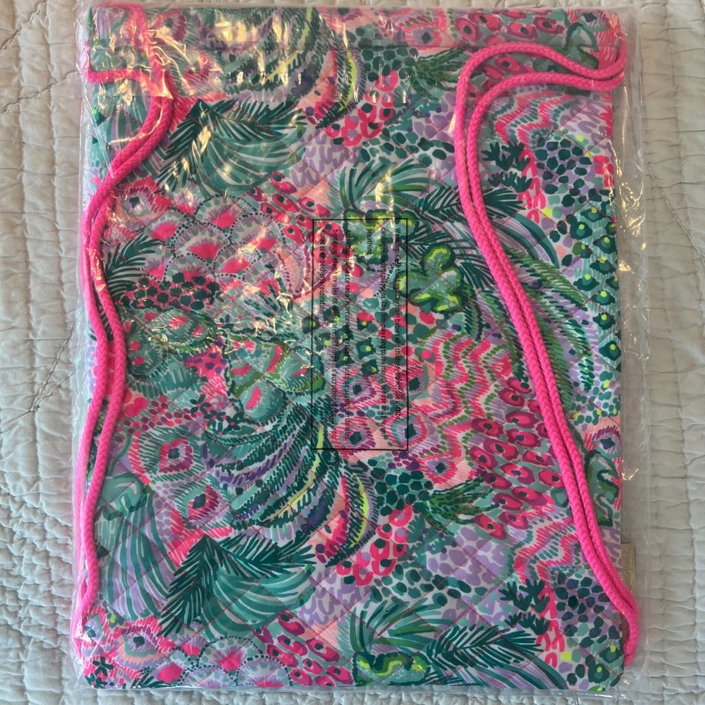New Lilly Pulitzer Work Out Back Pack